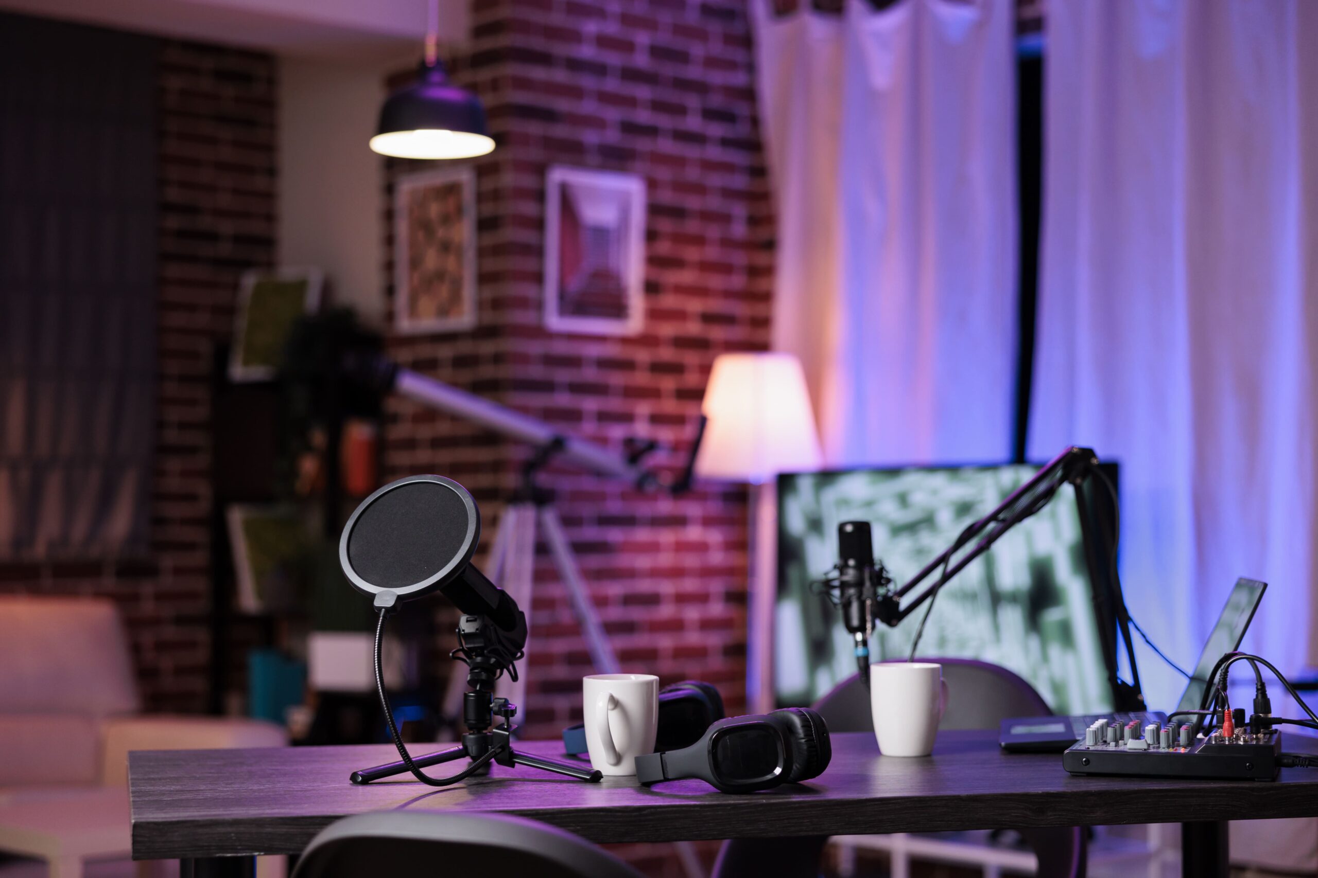 Podcast Studio Rental in Dubai- podcast